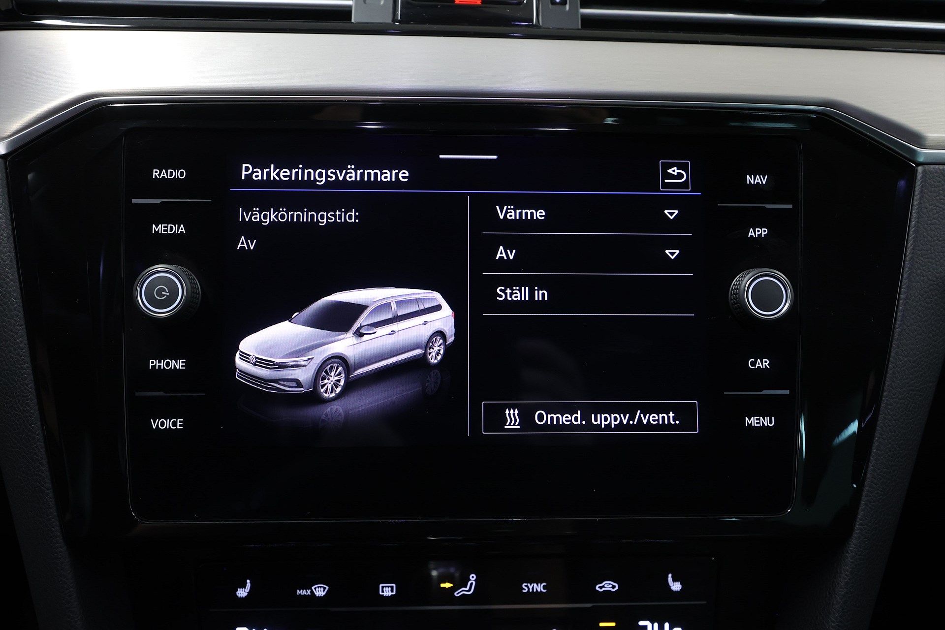 Volkswagen Passat 2.0 TDI SC 4M 200hk *Hjulkampanj!* R-Line