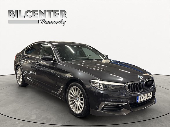 BMW 5-serien 540i Sedan Luxury Line Harman K