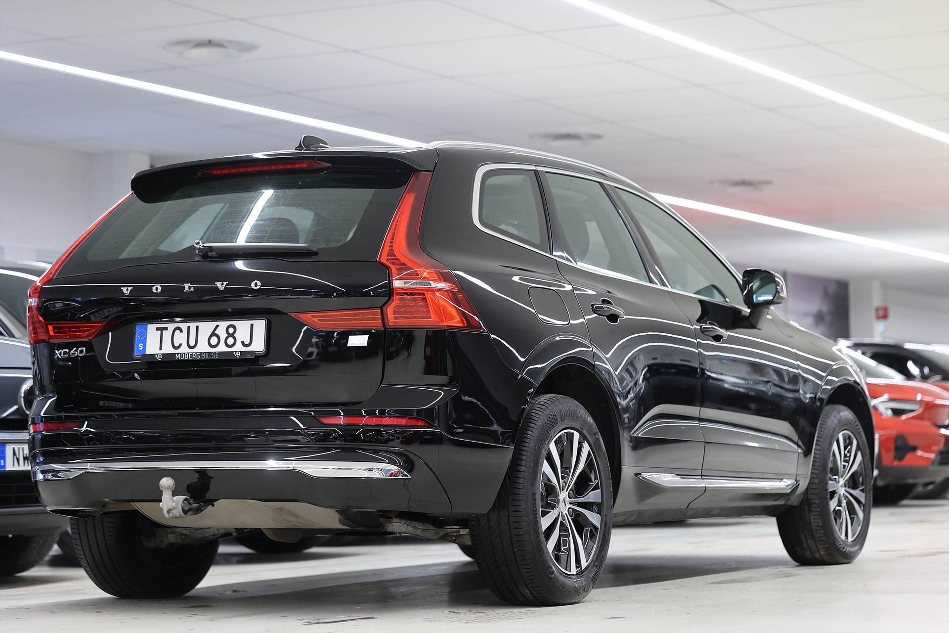 Volvo XC60 Recharge T6 AWD 340hk Momentum Pano Drag
