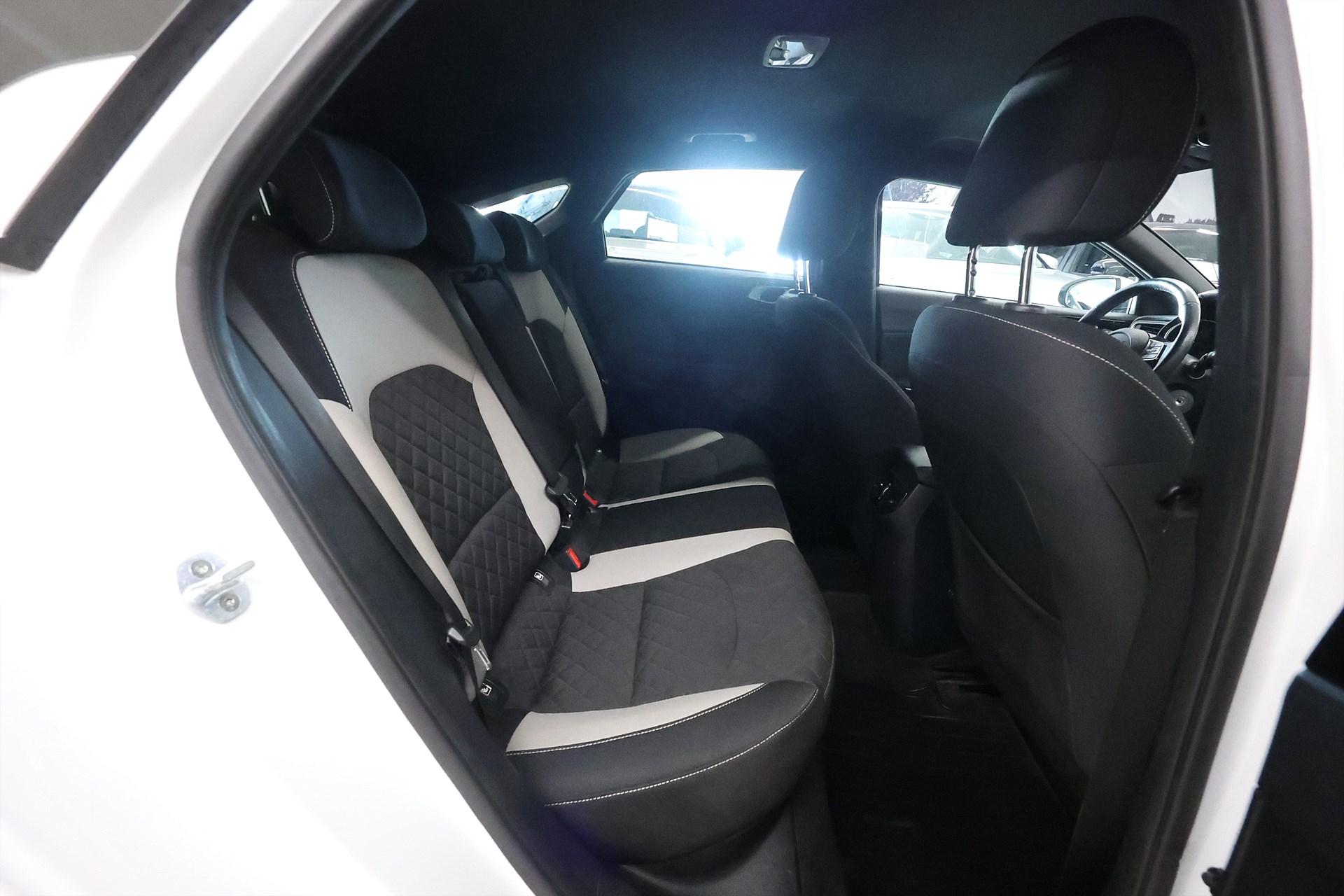 Kia ProCeed 1.4 T-GDI 140hk GT Line Navi PDC B-Kamera