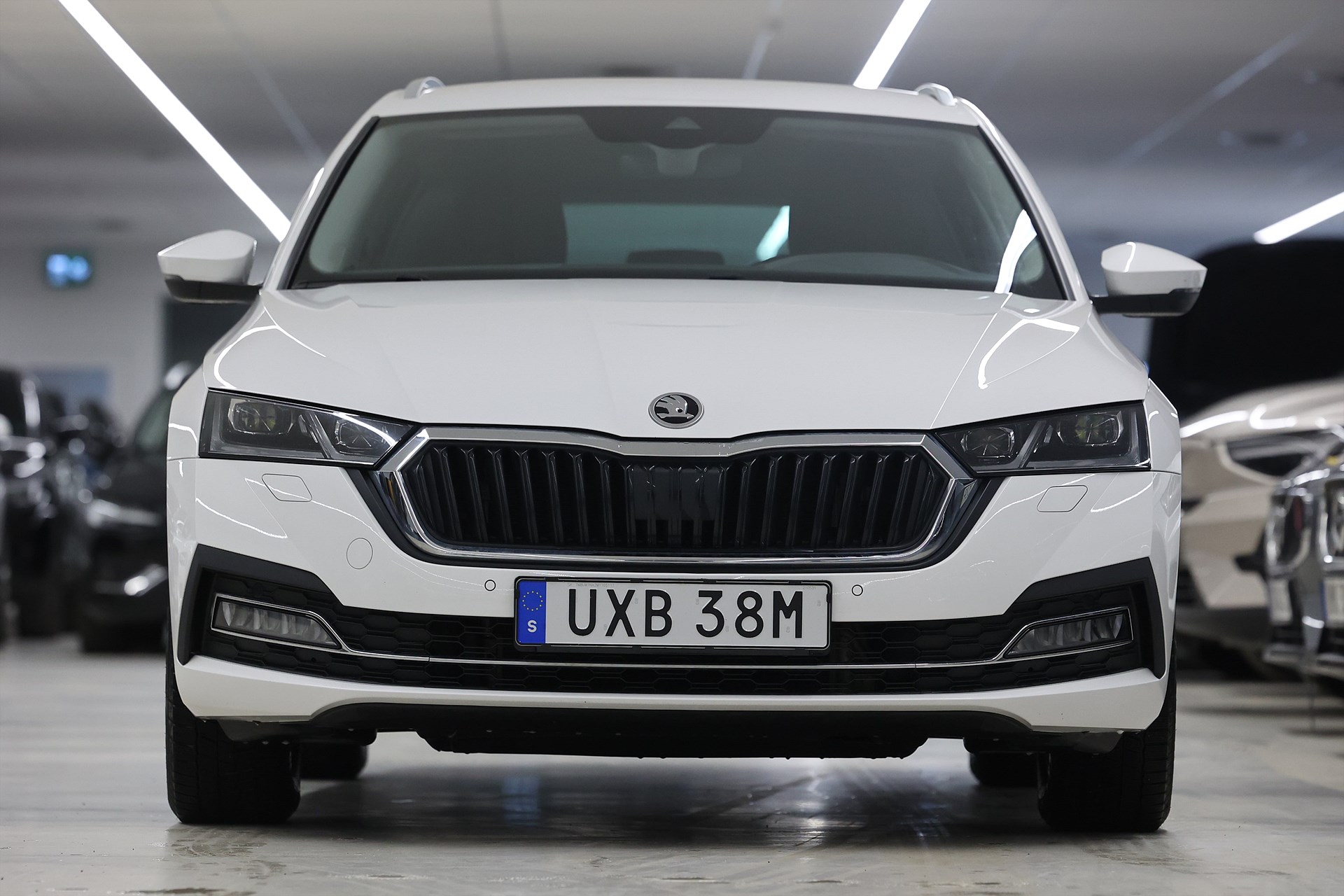 Skoda Octavia Kombi 204hk *Kampanj!* Style Massage Navi Keyless