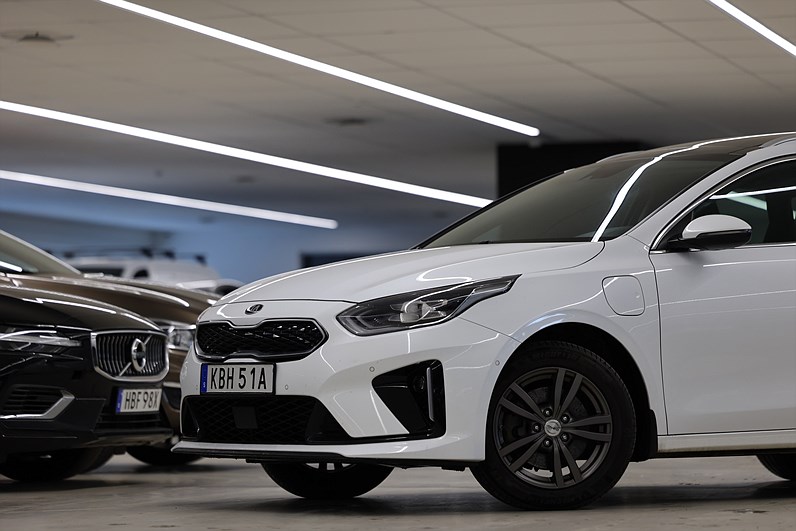 Kia Ceed SW PHEV 141hk Advance Plus 2 Pano B-kamera Navi