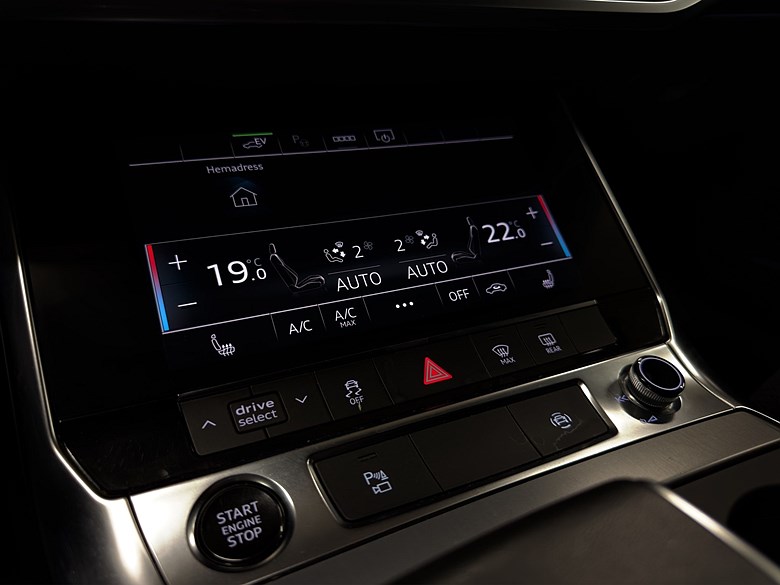 Audi A6 Avant TFSI e quattro 367hk B&O Matrix, S-line, B-Optik 2023, silver – bild 14 av 24, begagnad hos Niber i Järfälla