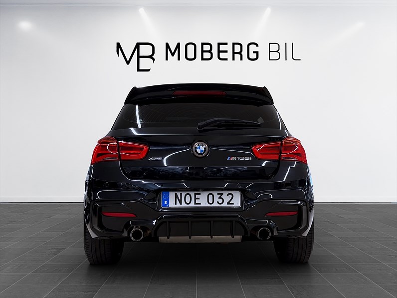 BMW M135i xDrive 5-dörrars 326hk M sport H/K Navi B-Kamera PDC