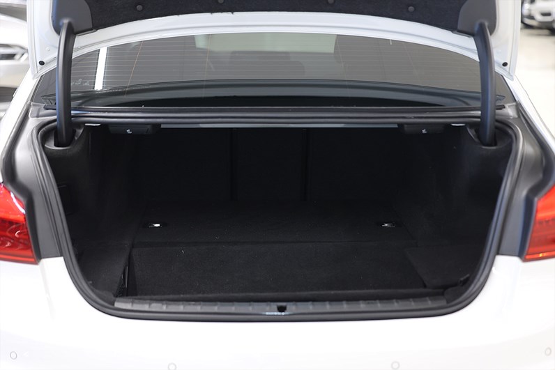 BMW 530e iPerformance 252hk M Sport HiFi B-kamera