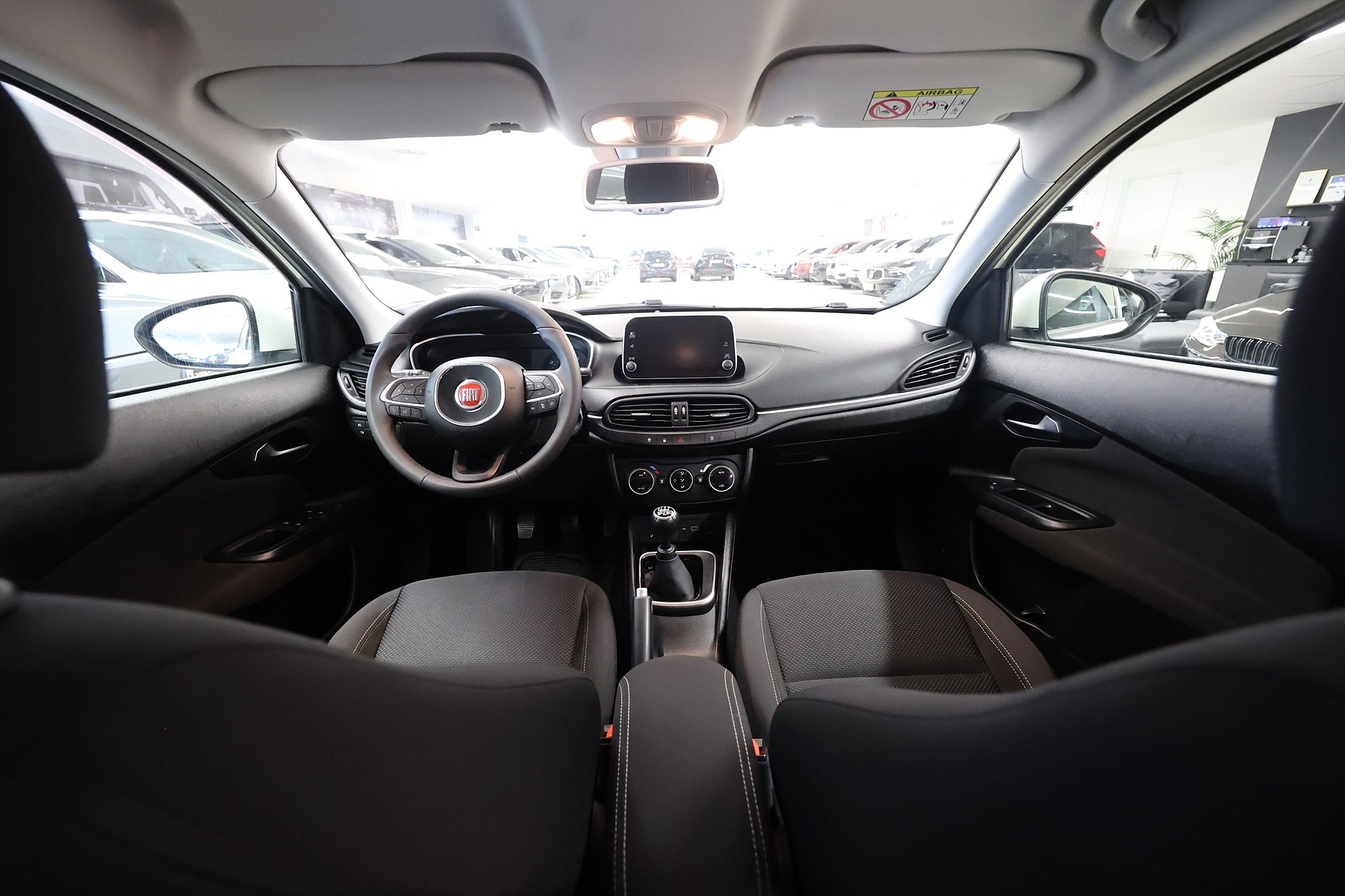 Fiat Tipo 1.4 FIRE T-JET 120hk PDC B-Kamera Årsskatt 1284kr