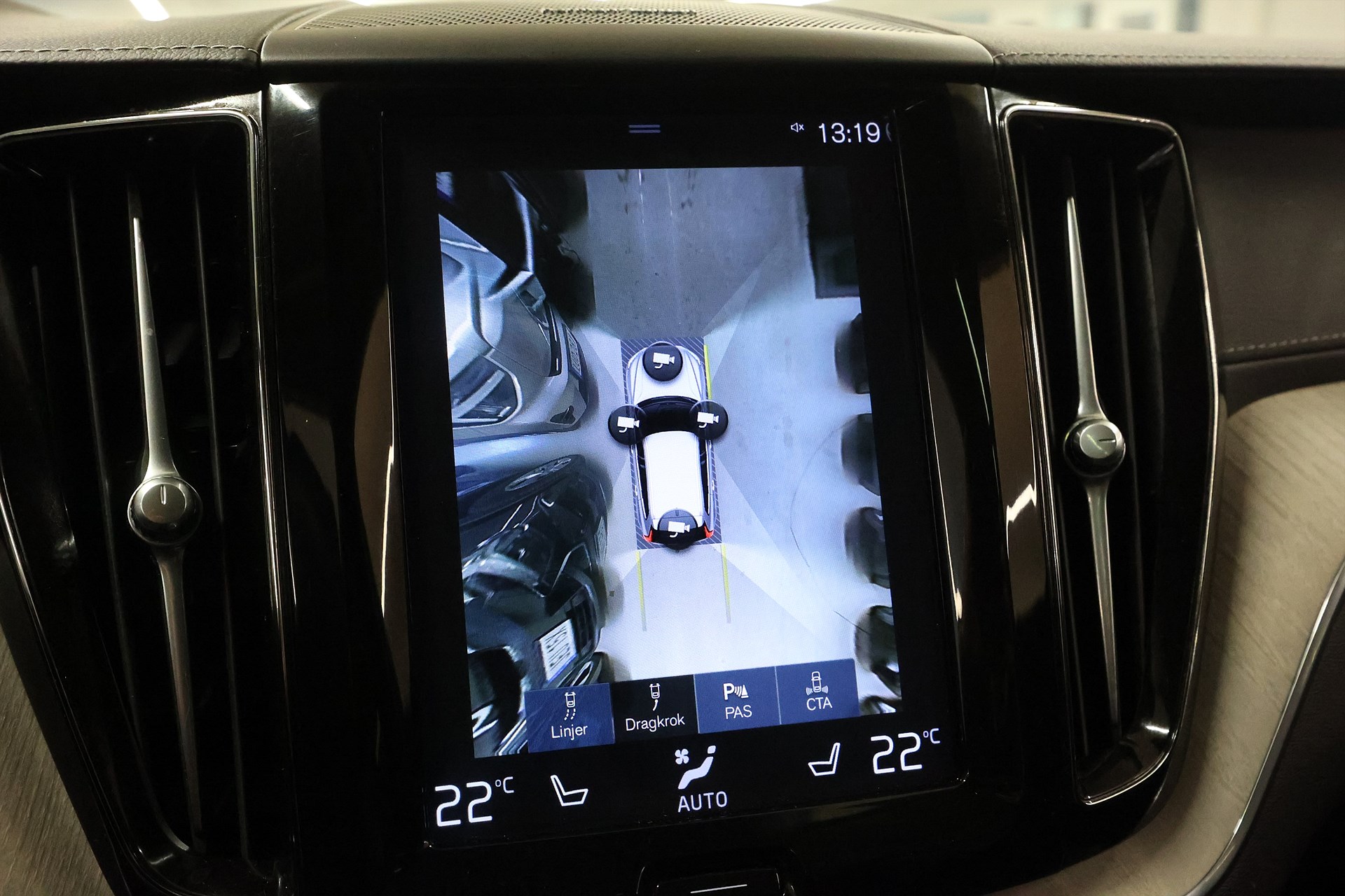 Volvo XC60 Recharge T6 AWD 340hk Inscription Pano H/K 360 Navi