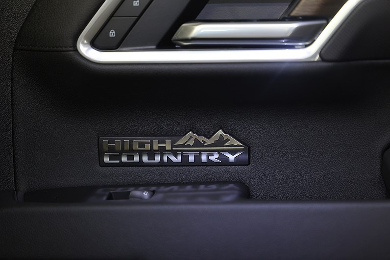 Chevrolet Silverado High Country Midnight Edt 3.0 Duramax BOSE