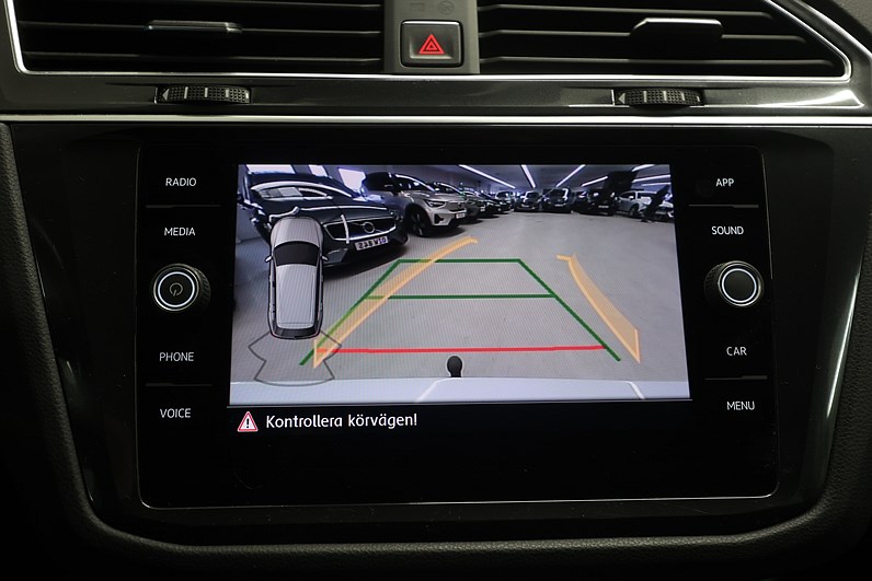 Volkswagen Tiguan 2.0 TDI 4Motion 190hk Executive Drag Värmare