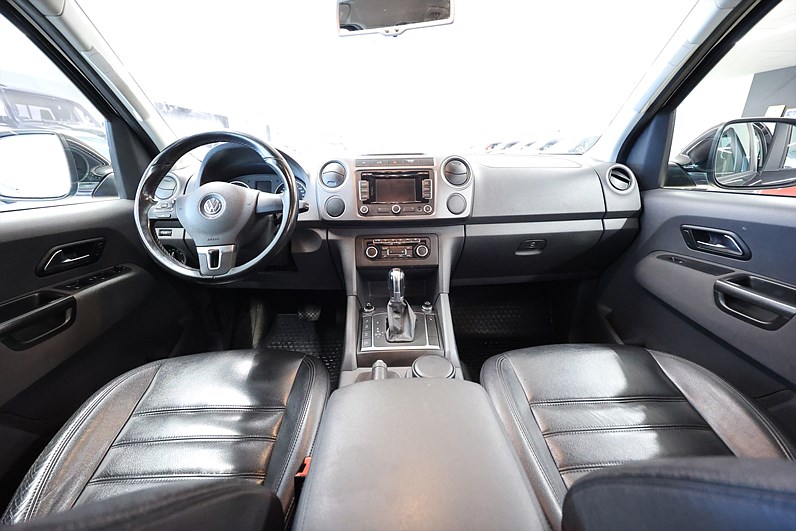 Volkswagen Amarok 2.0 BiTDI 4M 180hk Highline Läder Navi B-Kamera