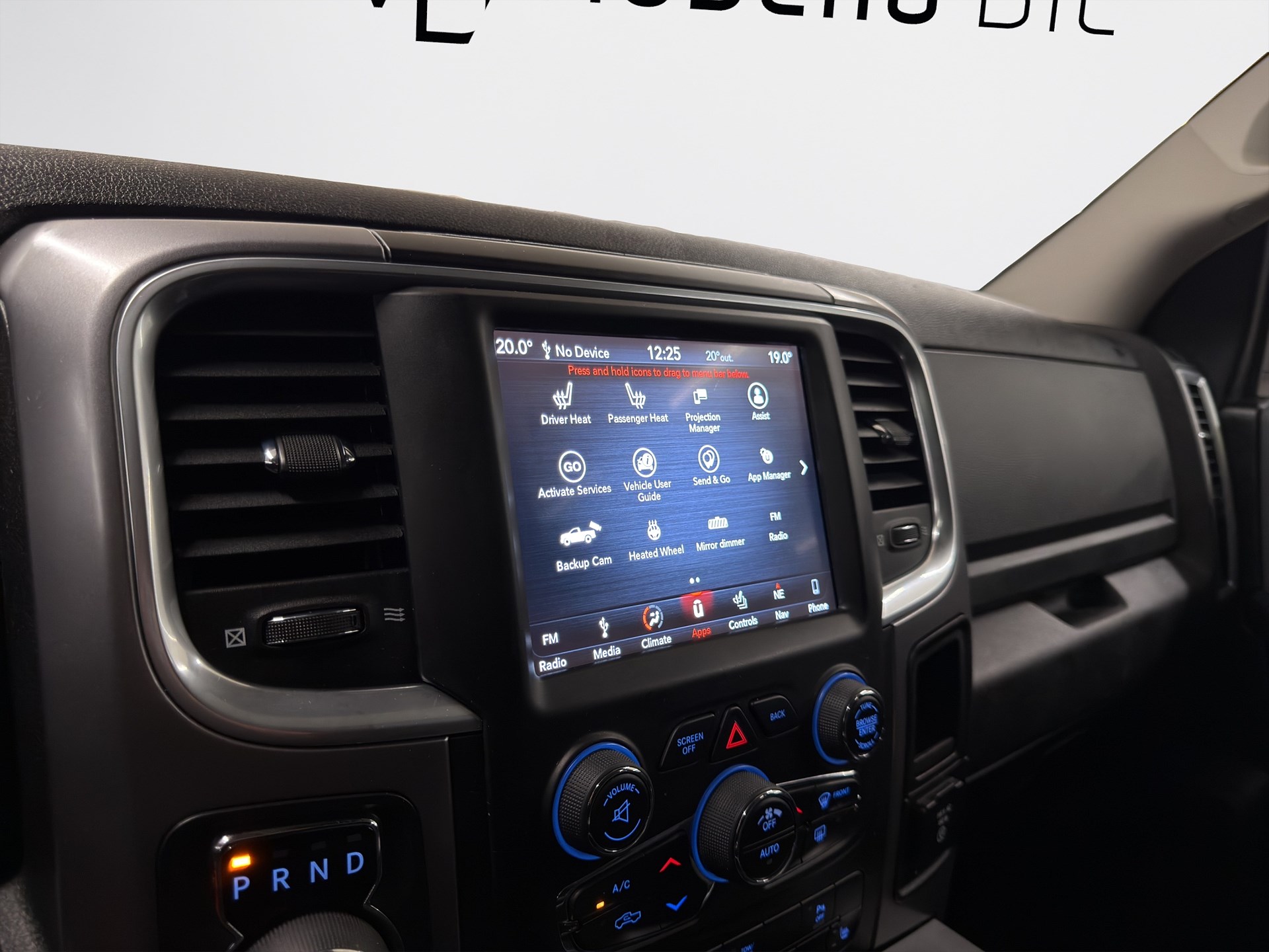RAM 1500 Classic 5.7 V8 HEMI 4x4 395hk Drag ALPINE B-Kamera