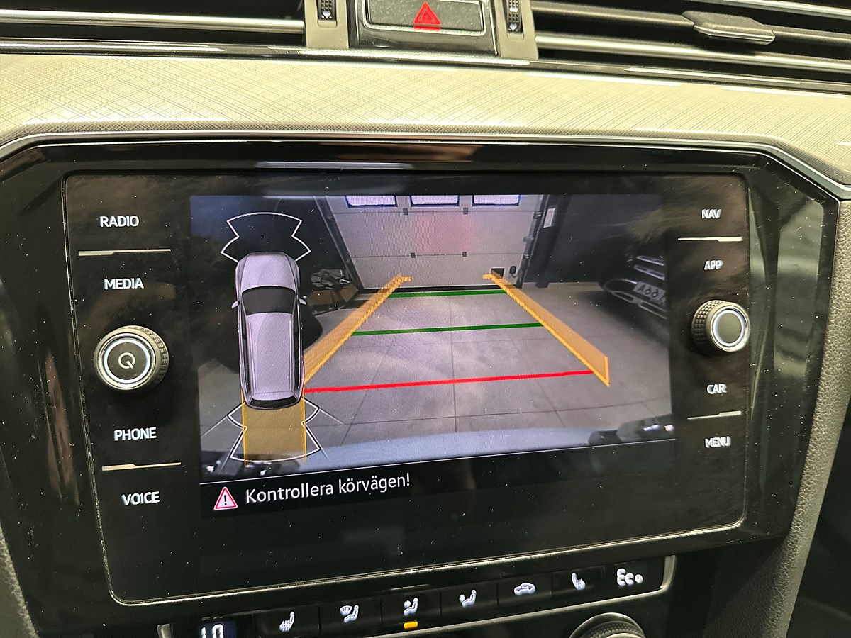 Volkswagen Passat – bild 18