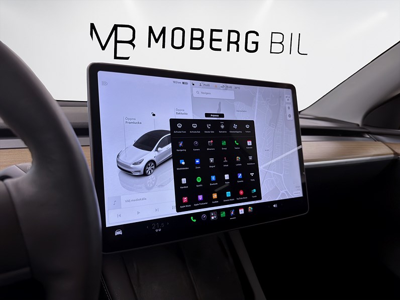 Tesla Model Y Long Range AWD 514hk Pano Drag Läder Navi
