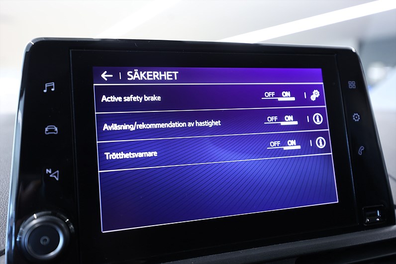 Toyota ProAce City 1.2 Turbo 130hk 3-Sits CarPlay PDC B-Kamera