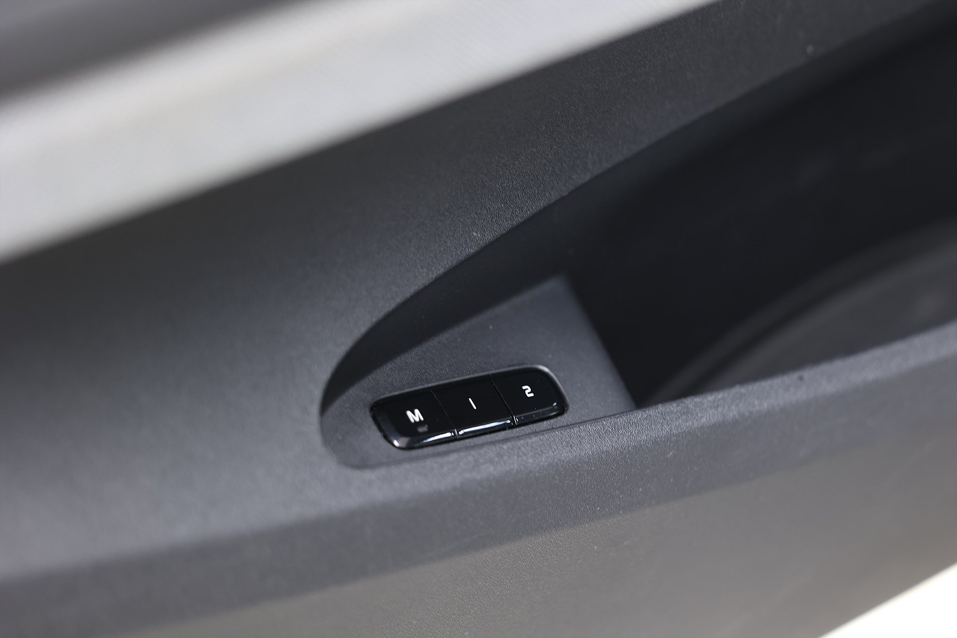 Polestar 2 Long Range Single Motor 231hk Plus H/K Pano