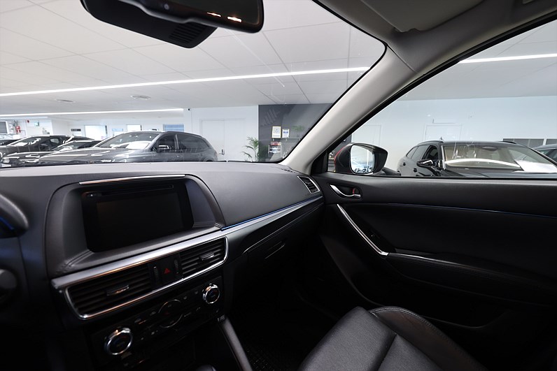 Mazda CX-5 2.5 AWD 192hk Optimum BOSE Drag Navi Läder