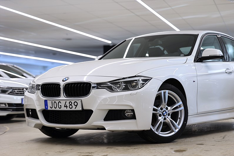 BMW 318d 150hk M Sport Shadow PDC Hifi MOMS