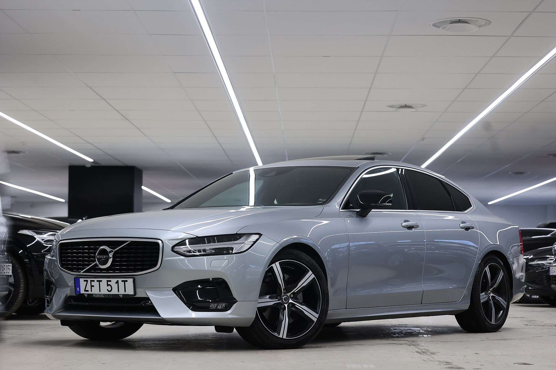 Volvo S90 D5 AWD 235hk *Kampanj!* R-Design HUD H/K Pano 360