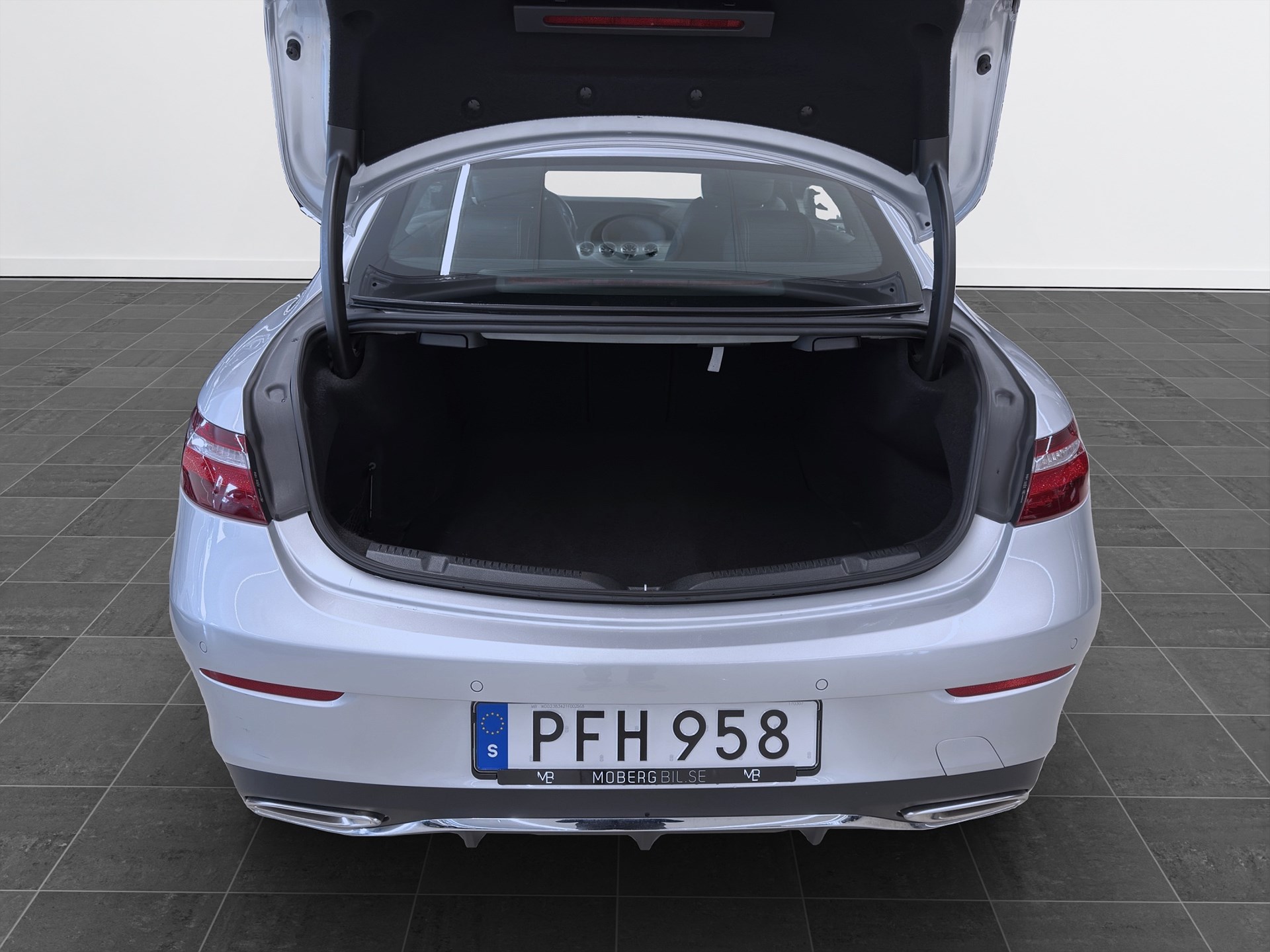 200 Coupé 184hk Helg på Moberg! AMG Line Pano Navi
