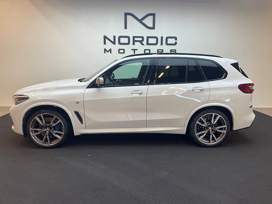BMW X5 M50D