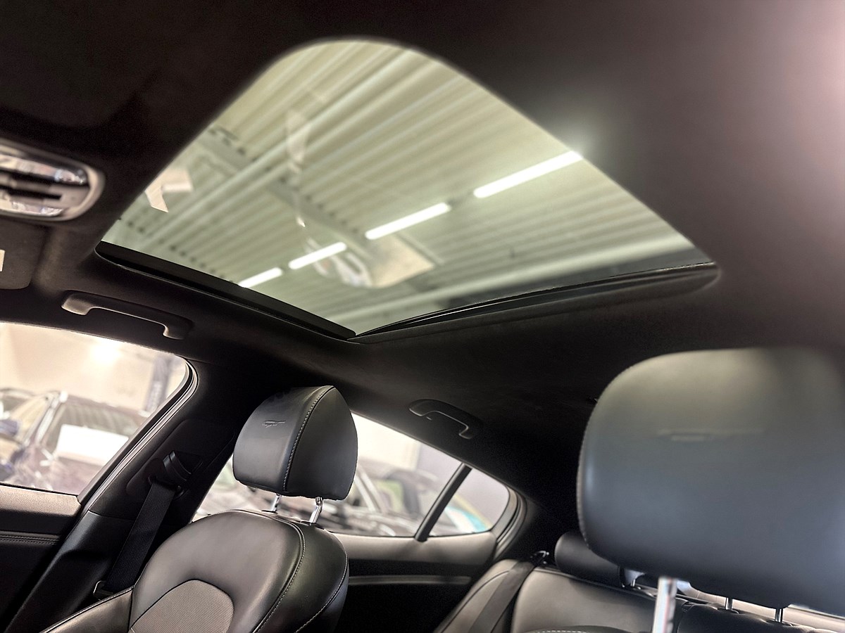 Kia Stinger – bild 20