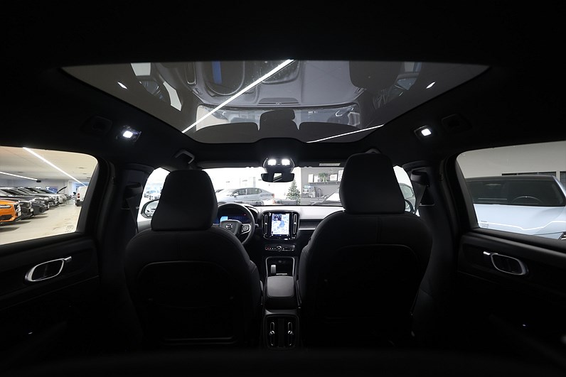 Volvo C40 Recharge Twin motor *Hjulkampanj!* Core Pano Drag