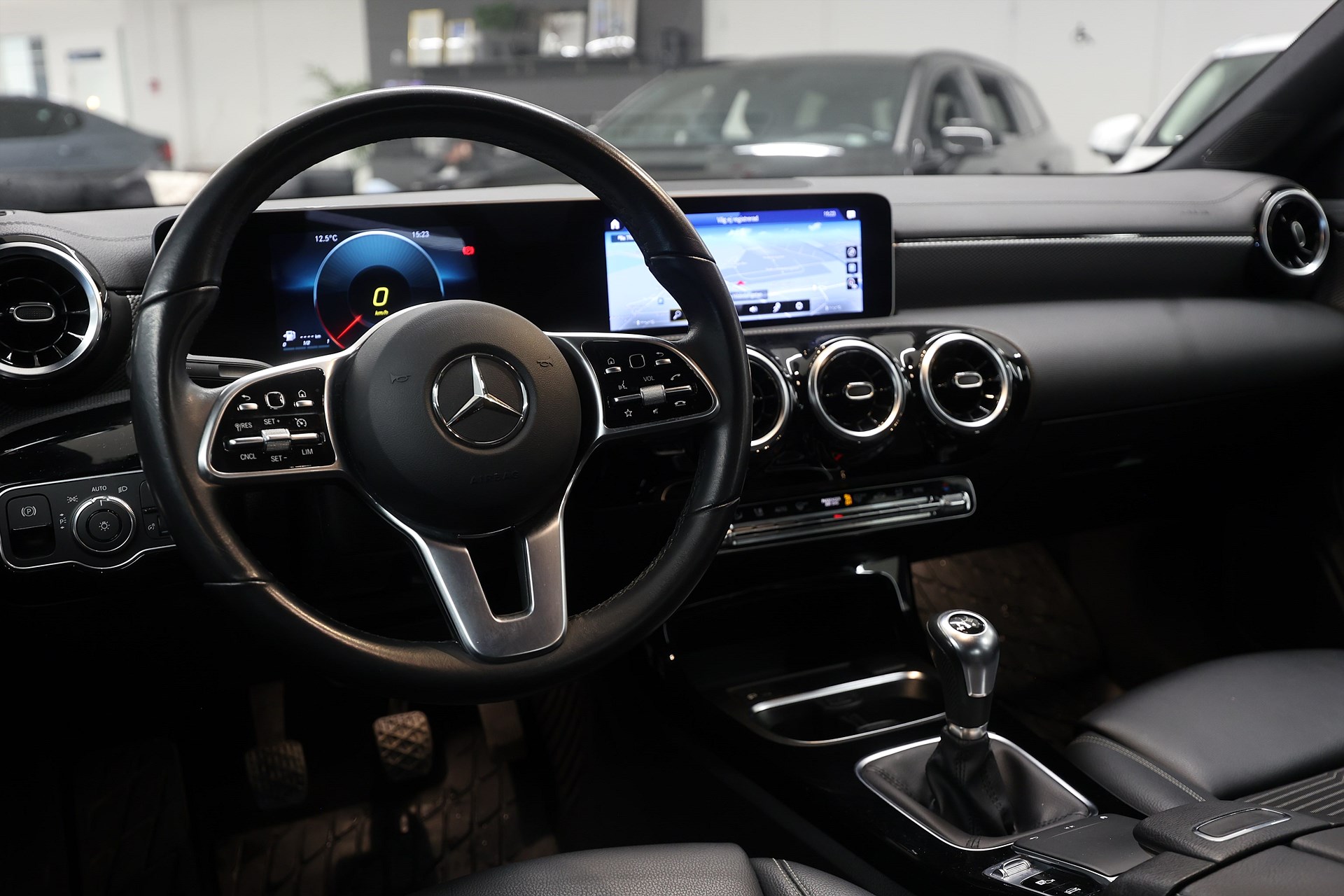 Mercedes-Benz CLA 180 136hk *Kampanj* Progressive Line Navi PDC