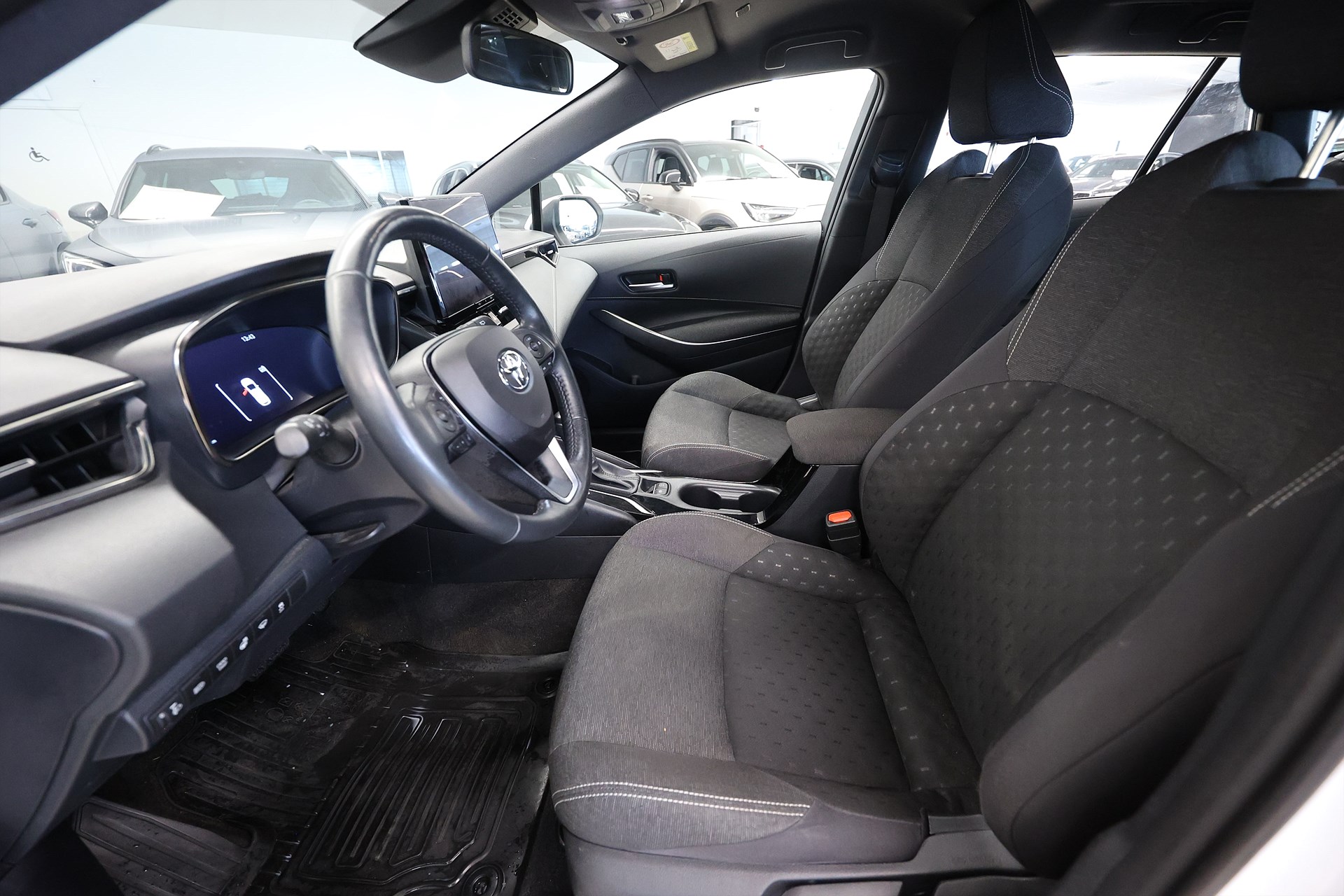 Toyota Corolla Touring Sports Hybrid e-CVT 140hk Active Navi Drag