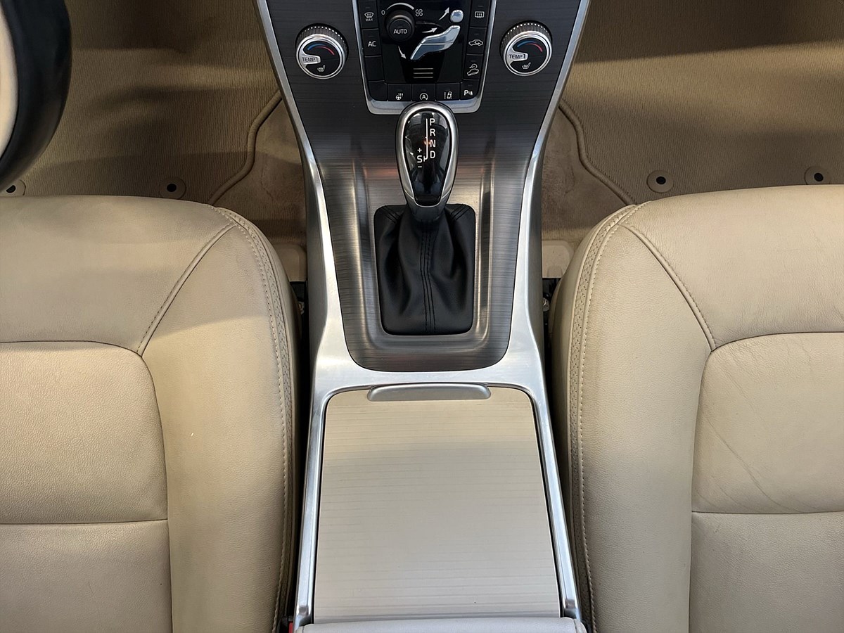 Volvo XC70 D4 AWD Geartronic, 181hk, 2016