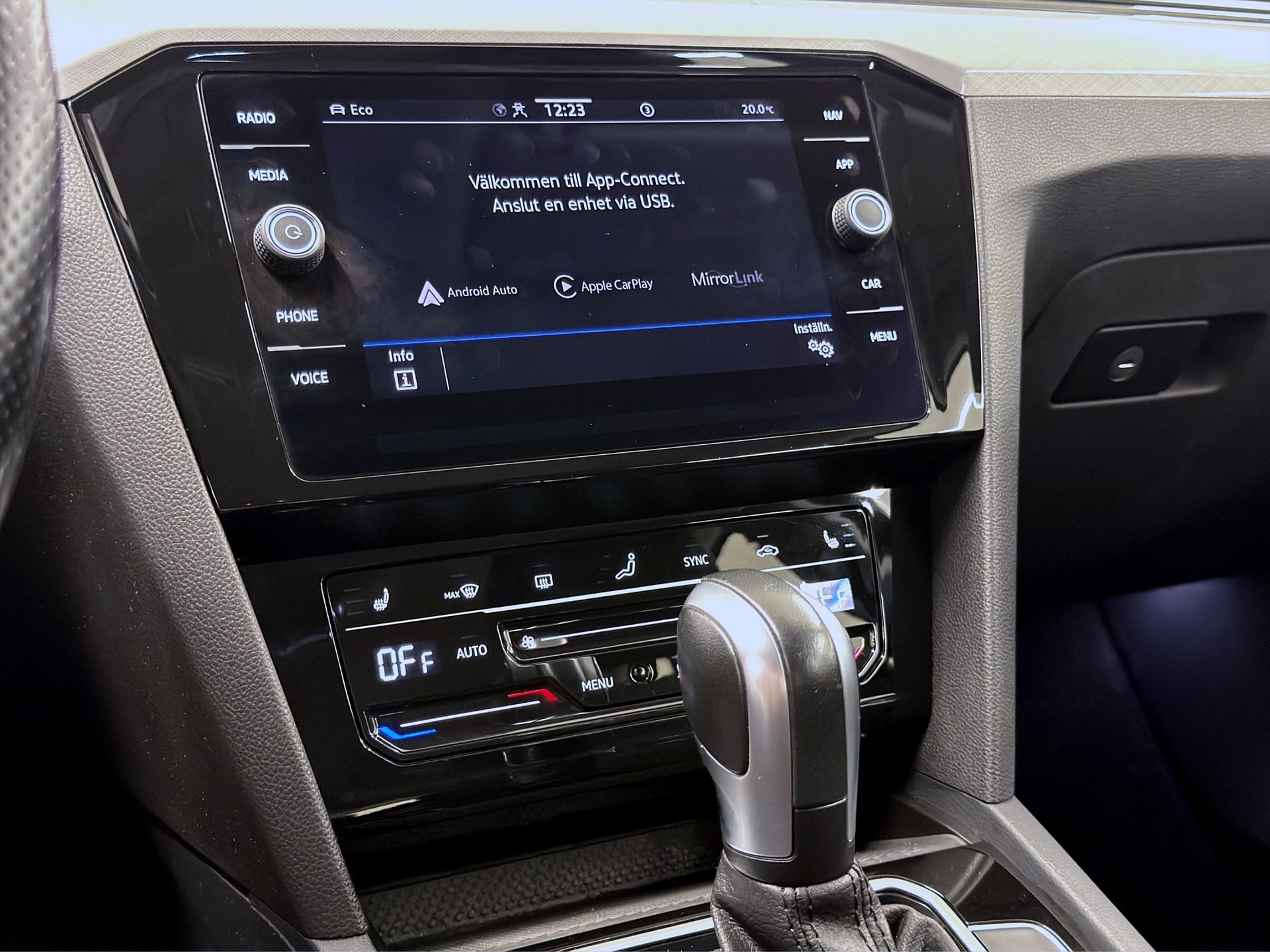 Volkswagen Passat SC GTE 218hk Keyless B-Kamera Navi Drag PDC