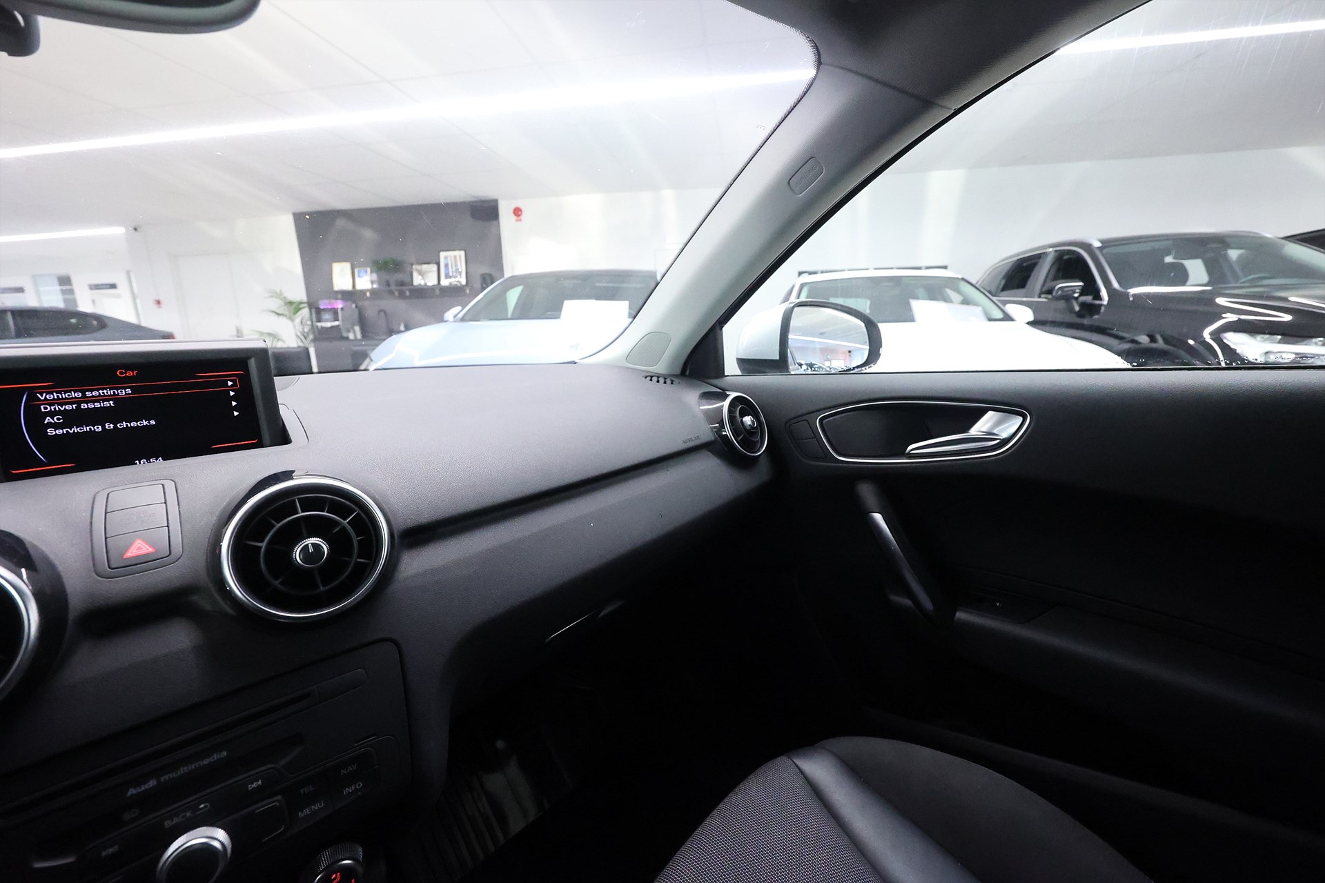 Audi A1 1.6 TDI 90hk Ambition LED Bluetooth