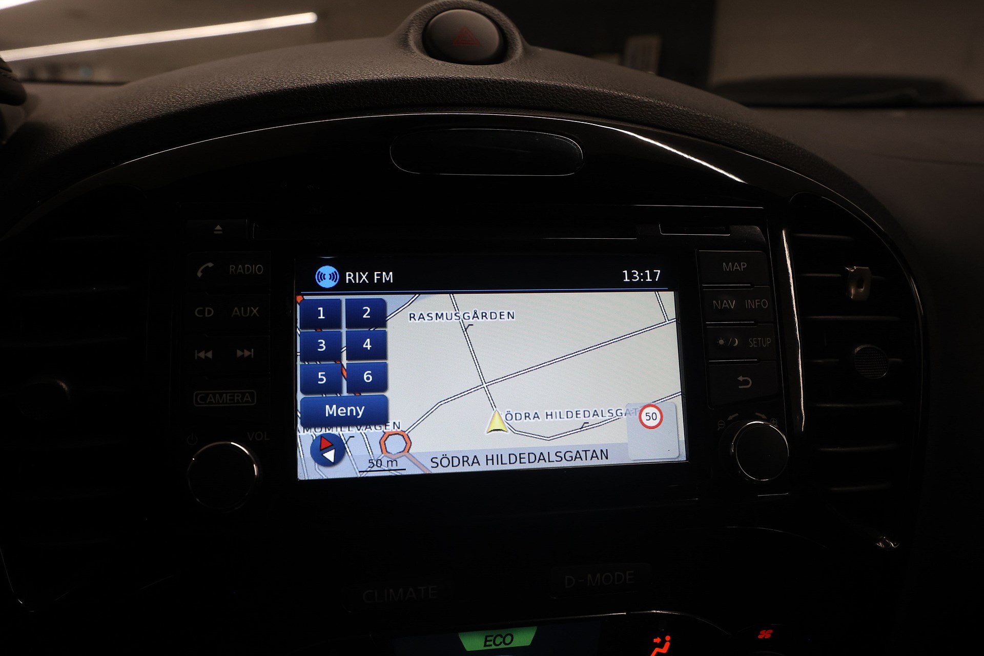 Nissan Juke 1.6 112hk *Hjulkampanj!* N-Connecta B-kamera