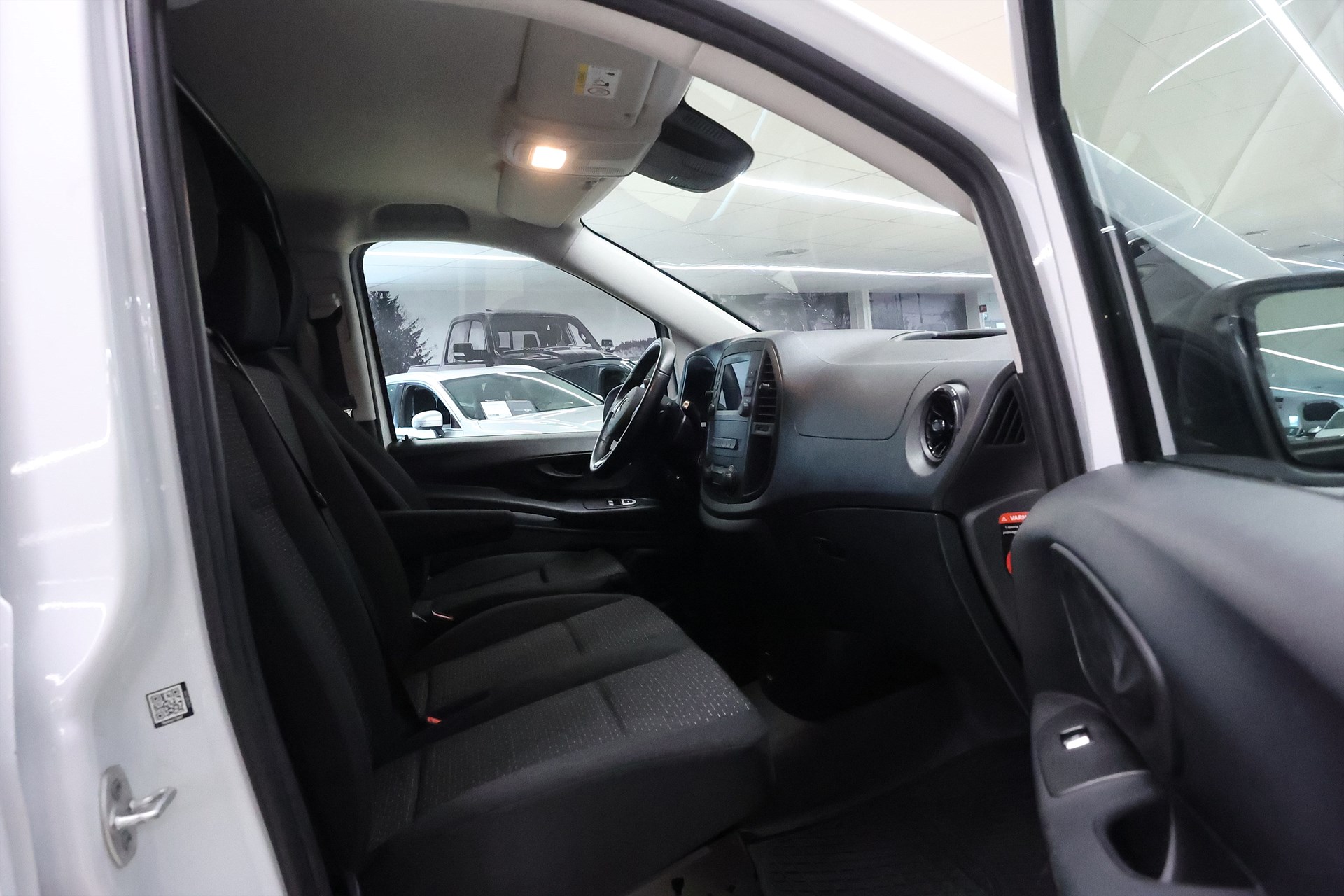 Mercedes-Benz Vito 116 CDI 2.8t 163hk L2 V-inrett LED B-kamera