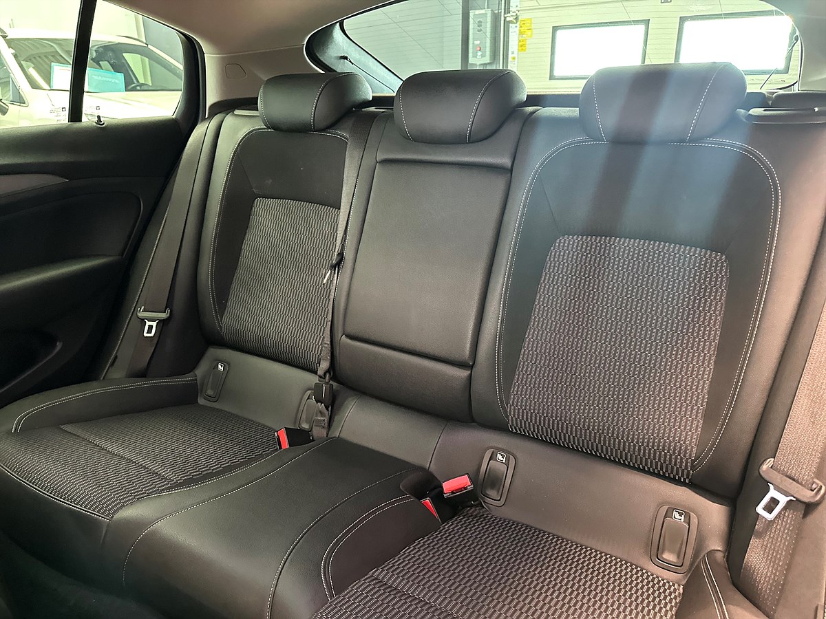 Opel Insignia – bild 16