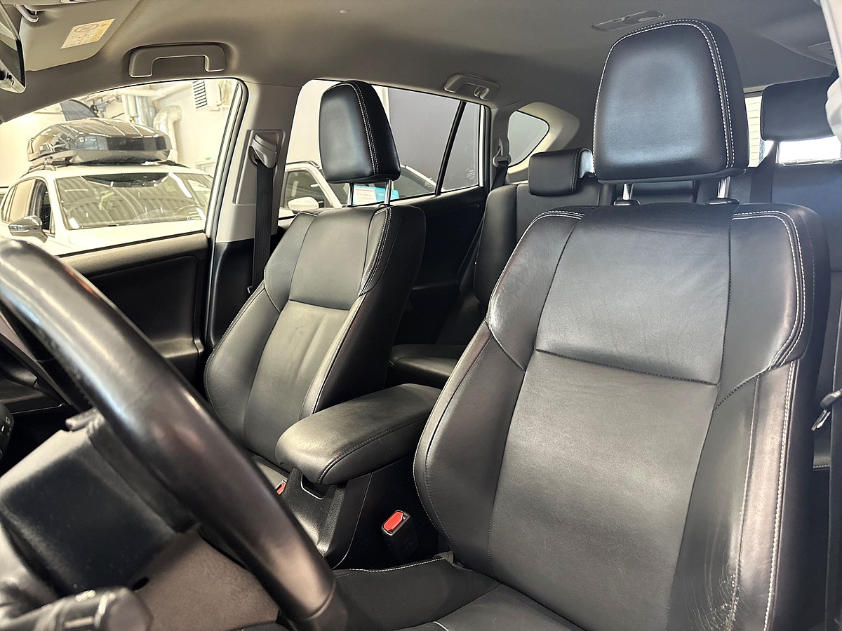 Toyota RAV4 – bild 16