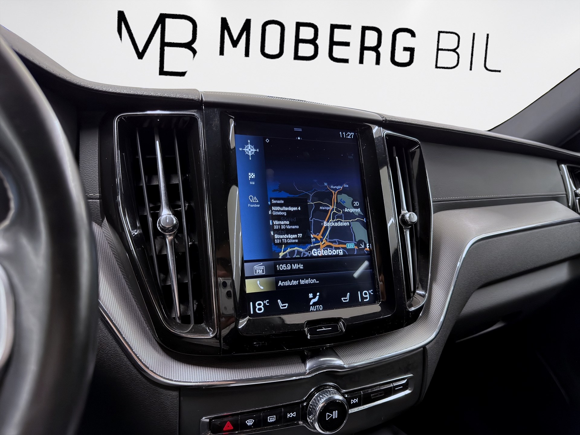Volvo XC60 B4 AWD 197hk R-Design H/K Drag B-Kamera Läder