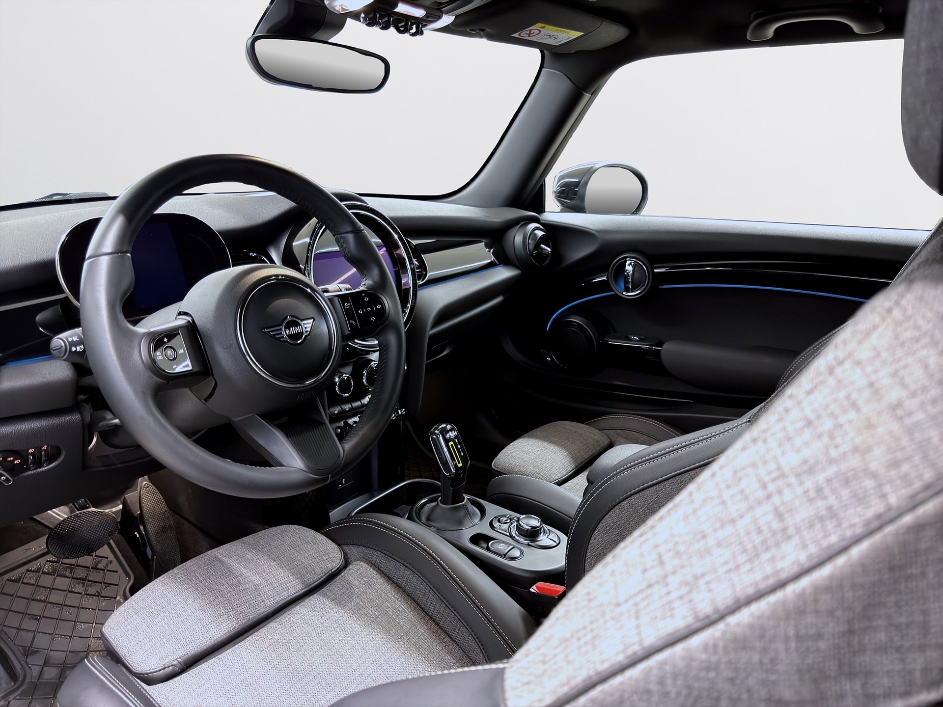 MINI Cooper SE 184hk Navi PDC Årsskatt 360kr