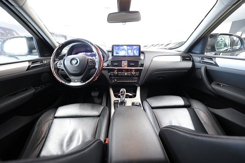 BMW X4 xDrive 30d 258hk H/K Keyless B-kamera Drag M Sportratt