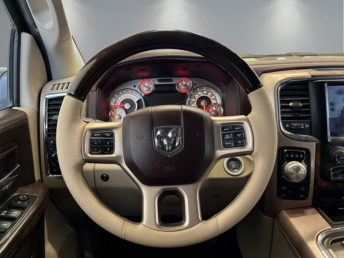 RAM 1500 Crew Cab 5.7 V8 HEMI 4x4 LONGHORN TorqueFlite Euro 6