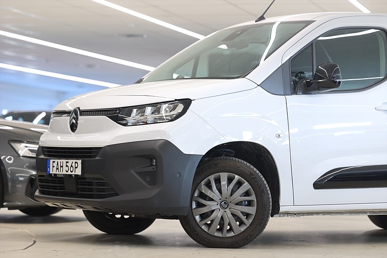 Citroën Berlingo 1.5 BlueHDi 130hk L2 Business 360 Värmare B-kamera