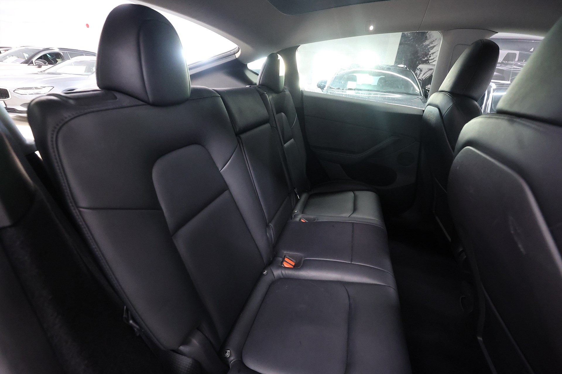 Tesla Model Y Performance 534hk Pano Läder Navi Premium Ljudsystem