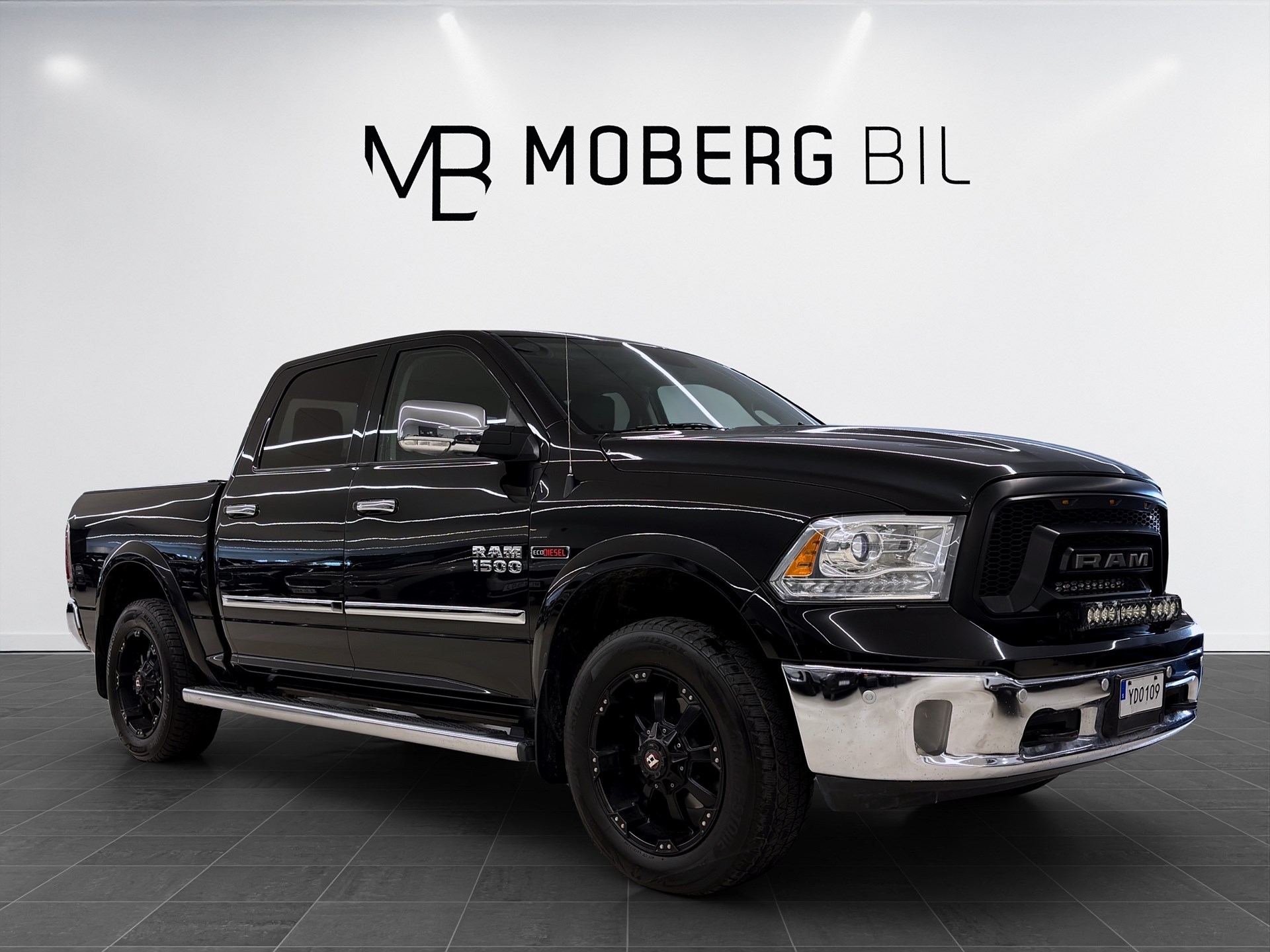 3.0 V6 EcoDiesel 4x4 Laramie Flaklock Drag Luftfjädring