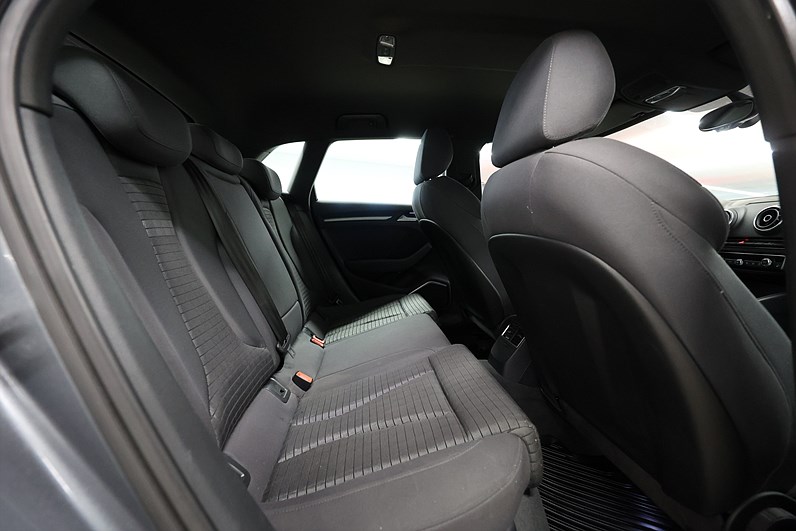 Audi A3 2.0 TDI Quattro S Tronic 184hk Proline B&O PDC