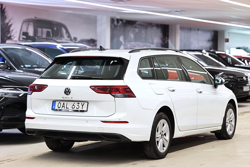 Volkswagen Golf Sportscombi 2.0 TDI 116hk Cockpit Värmare  MOMS