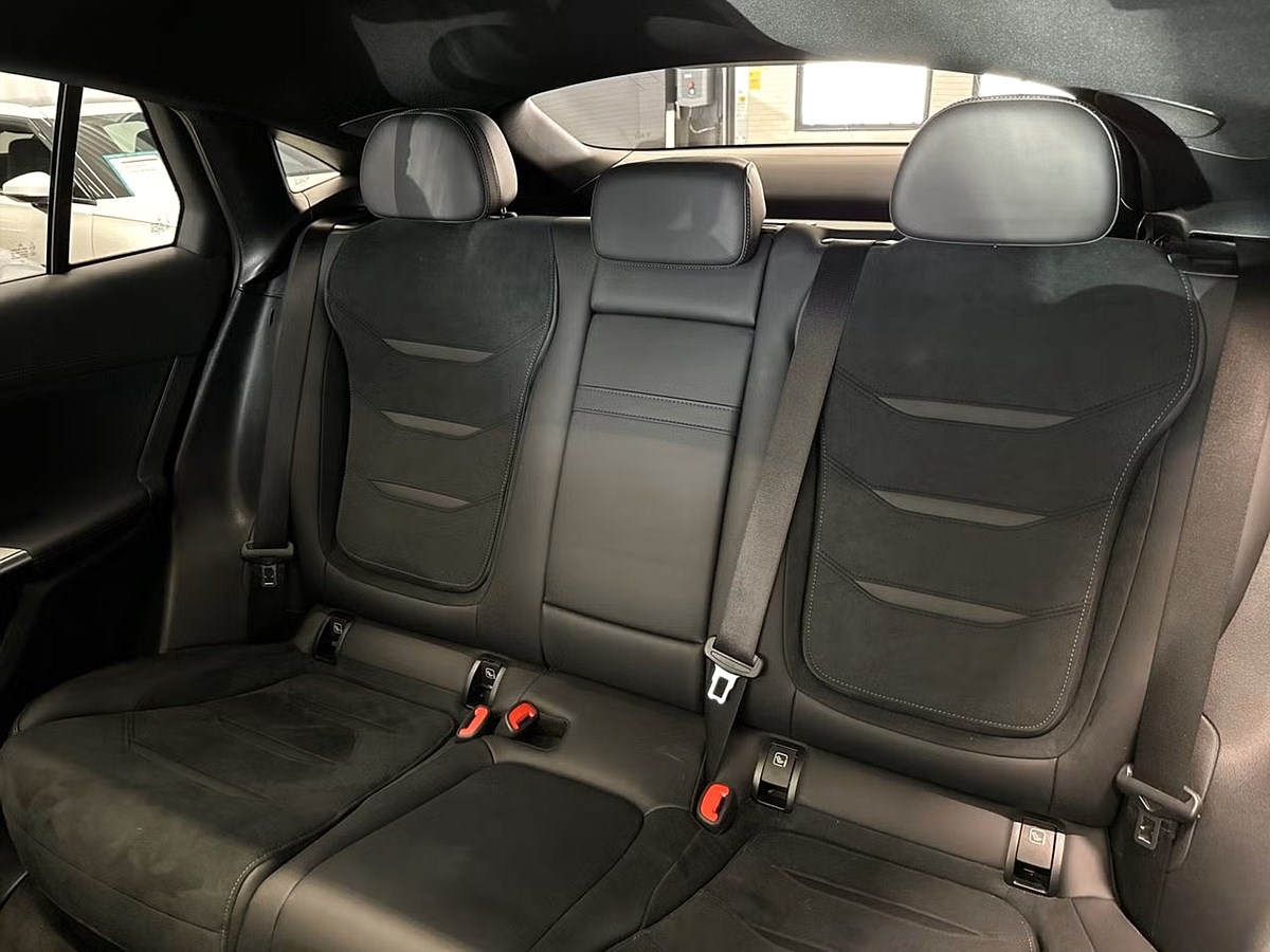 Mercedes-Benz GLC – bild 17