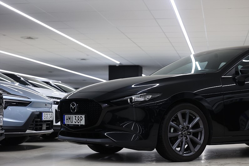 Mazda 3 Hatchback 2.0 M Hybrid 150hk *Hjulkampanj!* B-kamera Navi