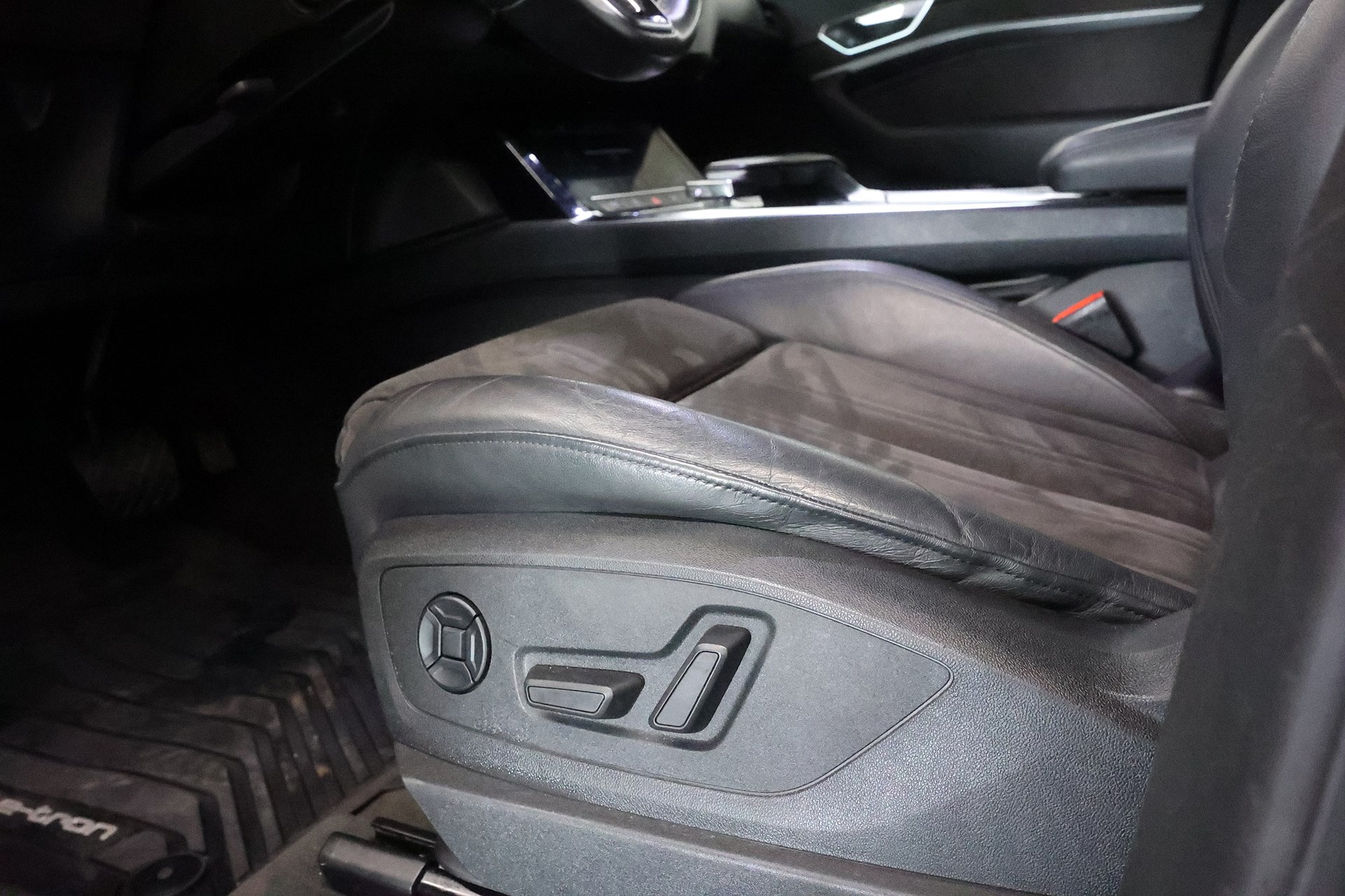 Audi e-tron 55 quattro 408hk Proline Navi Cockpit Drag Keyless