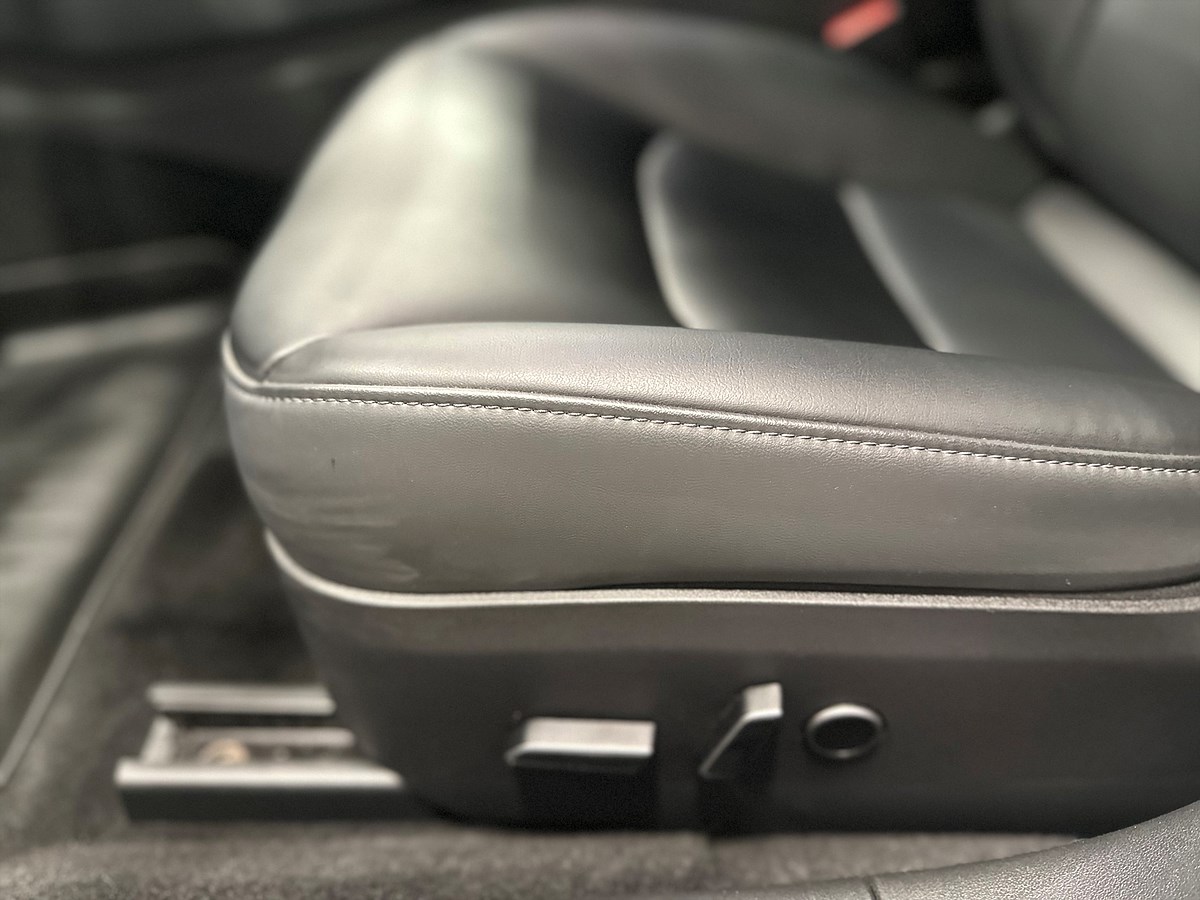 Tesla Model 3 – bild 14