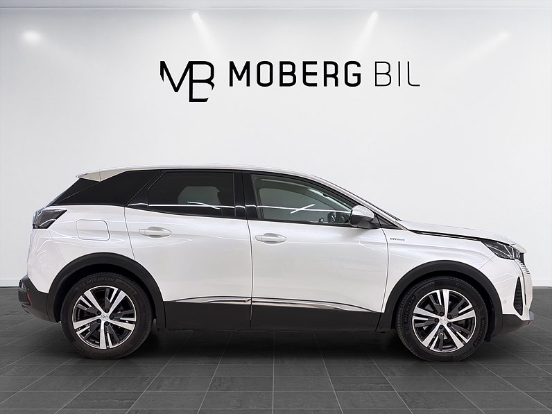 Peugeot 3008 HYBRID 225 EAT 224hk Allure Navi B-Kamera PDC