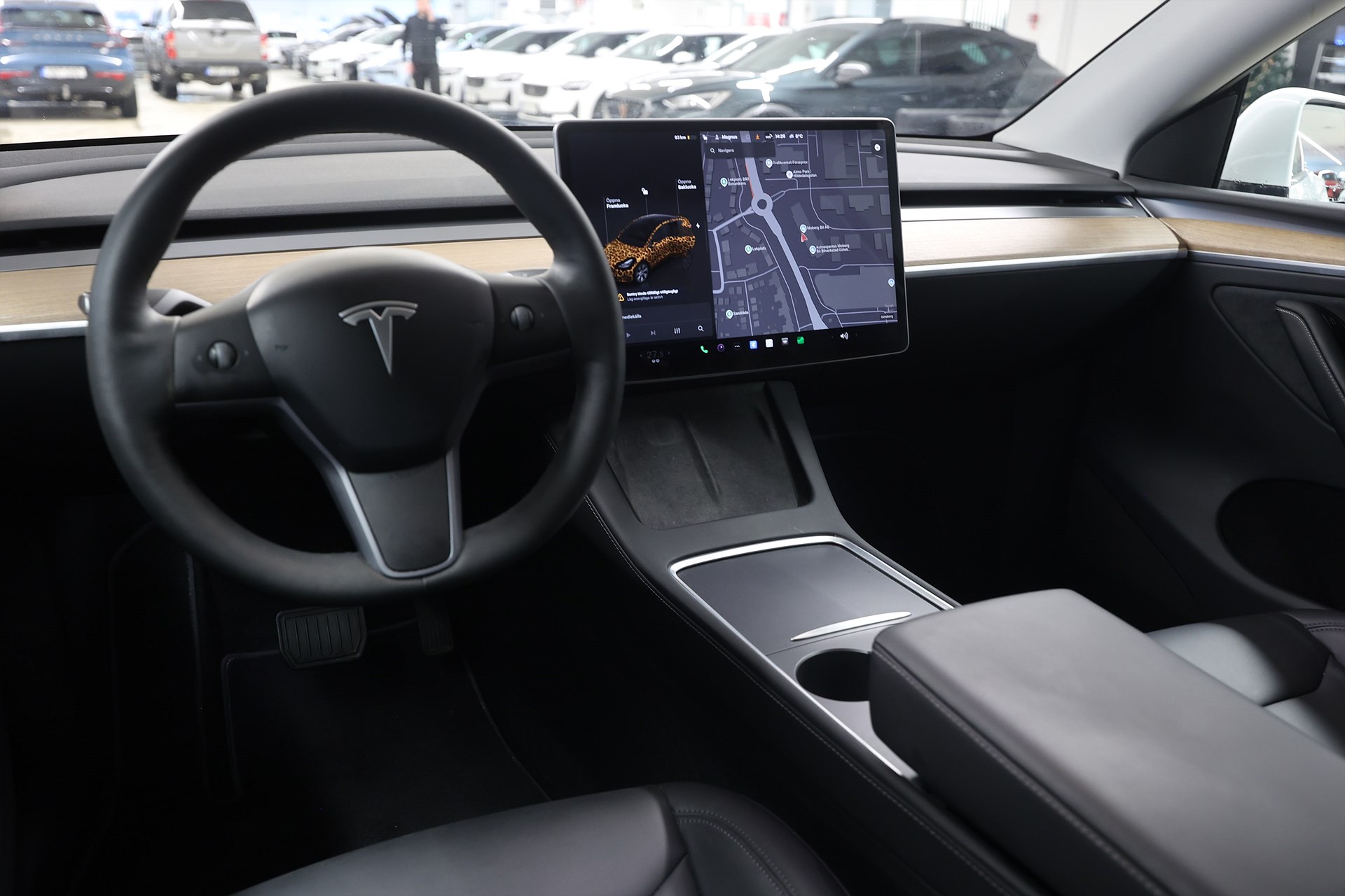 Tesla Model Y Long Range AWD 514hk *Kampanj!* AP Pano Drag